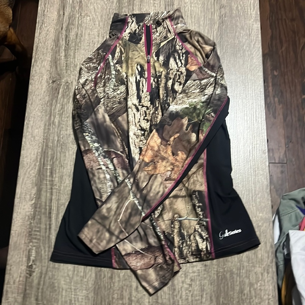 Camo half zip